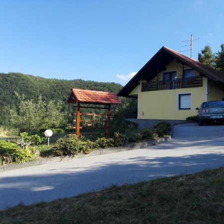 Вилла Getaway "At The Three Lights" Sevnica Экстерьер фото